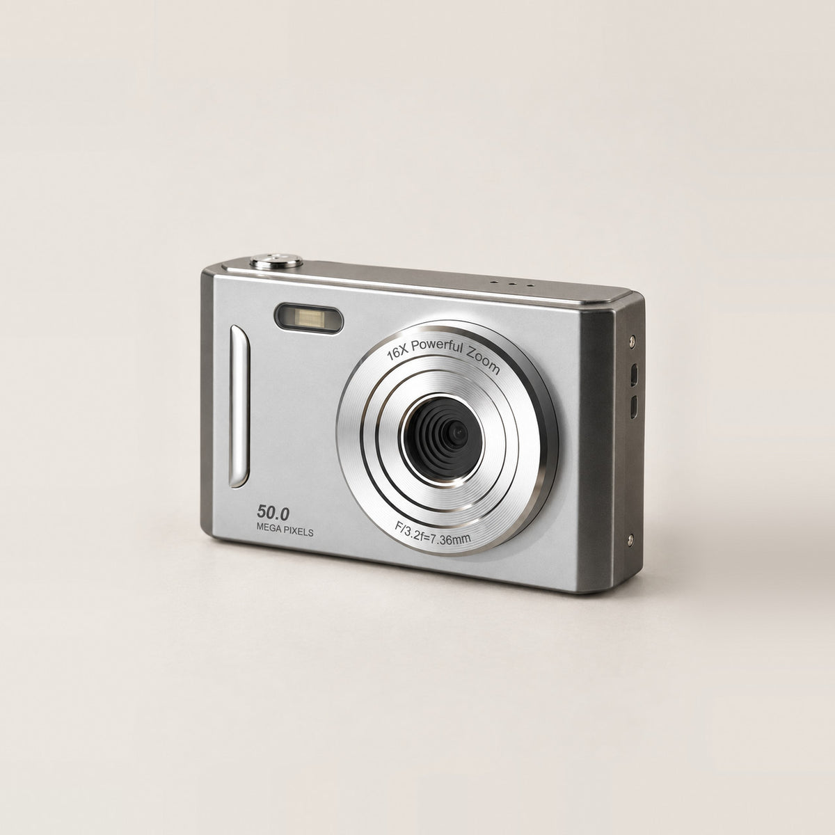 The Sundae Digicam in silver, three-quarter view