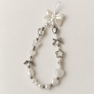 The pearl wrist strap